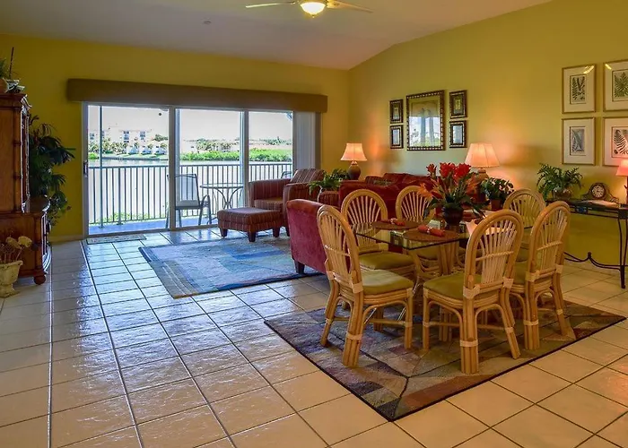 Gulf Retreat 2: Magnificent Water Views, Steps To Beach, None Cleaner, None Nicer! * Clearwater Beach